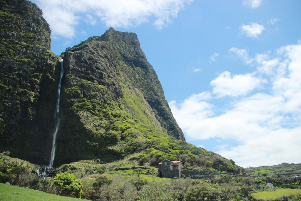 Moinho Da Cascata Vila Faja Grande Quarto foto